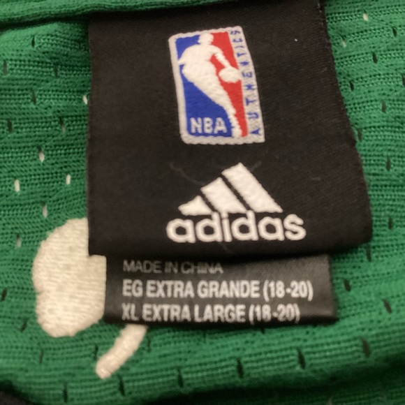 Boston Celtics Szczerbiak Jersey boys size XL length +2 Adidas - Picture 5 of 10